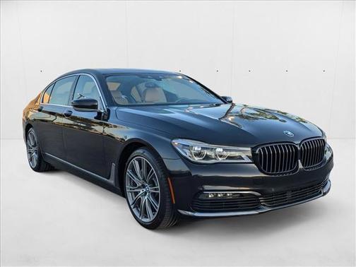 2018 BMW 750 I