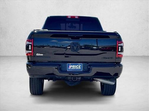 2022 RAM 2500 Laramie Crew Cab 4x4 6'4' Box