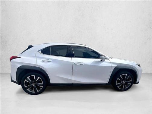 Eminent White Pearl 2019 Lexus UX 200 Base