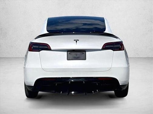 2025 Tesla Model Y Long Range Dual Motor Rear-Wheel Drive
