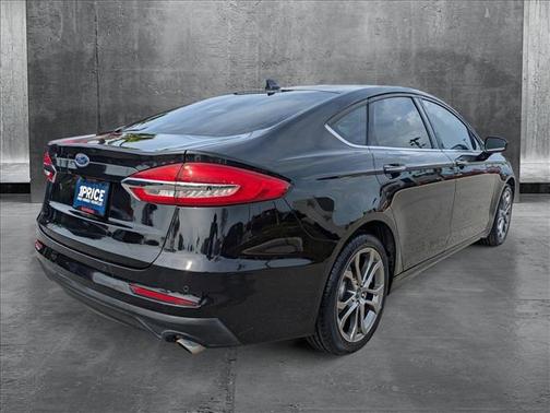 2020 Ford Fusion SEL