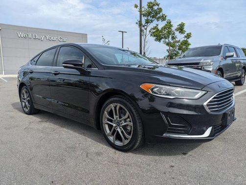 2020 Ford Fusion SEL