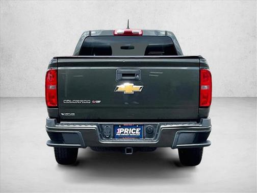 Deepwood Green Metallic 2018 Chevrolet Colorado WT