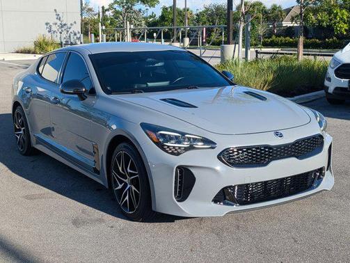 2022 Kia Stinger GT-Line