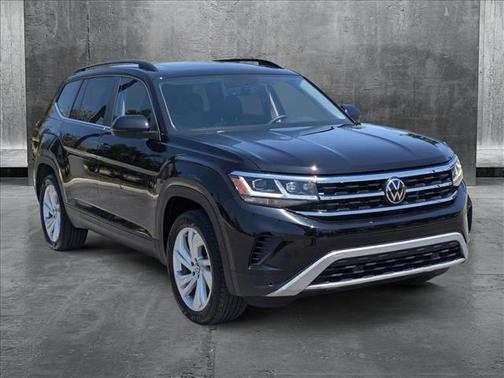 2023 Volkswagen Atlas 3.6L SE w/Technology