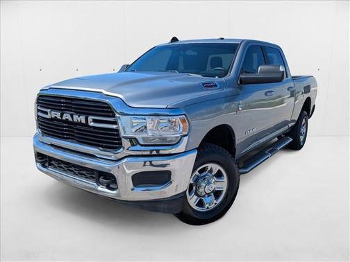 2021 RAM 2500 Big Horn Crew Cab 4x4 6'4' Box