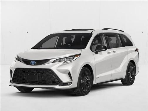 Super White 2021 Toyota Sienna XSE 7 Passenger