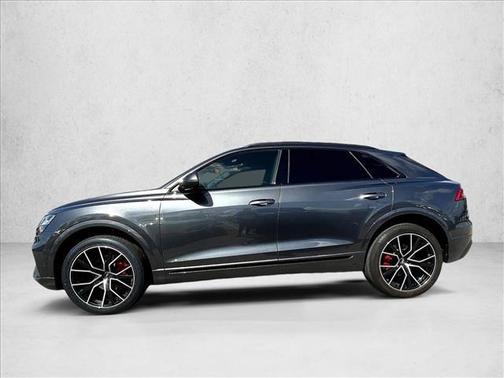 Daytona Gray Pearl Effect 2020 Audi Q8 55 Prestige