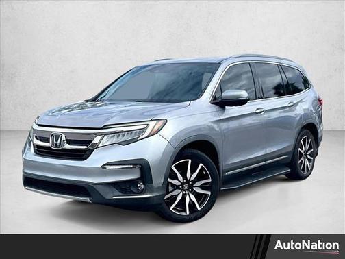 2019 Honda Pilot Touring 8-Passenger