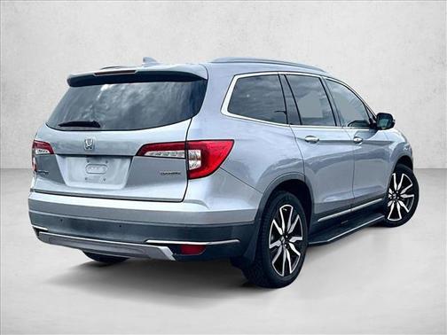 2019 Honda Pilot Touring 8-Passenger