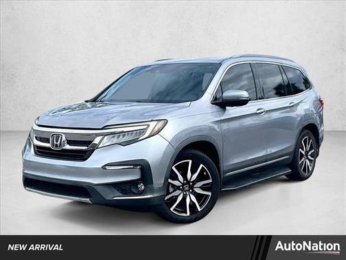 2019 Honda Pilot Touring 8-Passenger