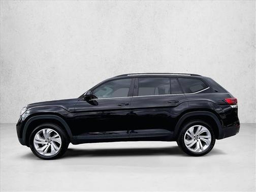 Deep Black Pearl 2022 Volkswagen Atlas 2.0T SE w/Technology