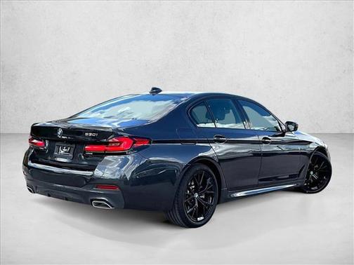 2023 BMW 530 i
