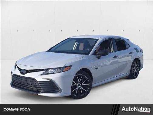 2024 Toyota Camry LE