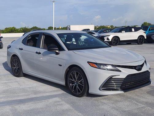 2024 Toyota Camry LE