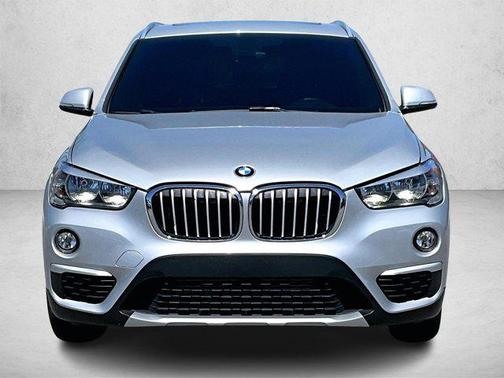 Glacier Silver Metallic 2018 BMW X1 xDrive28i