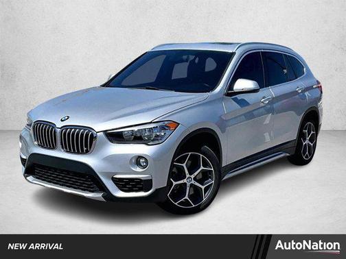 Glacier Silver Metallic 2018 BMW X1 xDrive28i
