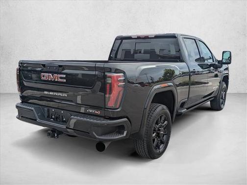 2024 GMC Sierra 2500 AT4