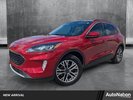 2020 Ford Escape SEL