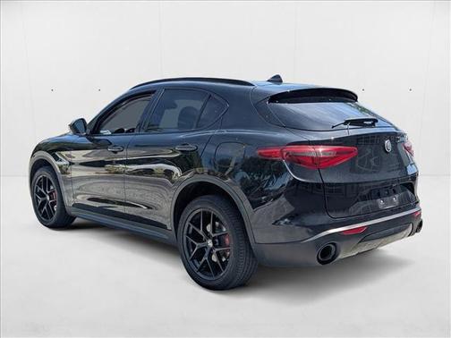 2020 Alfa Romeo Stelvio Base