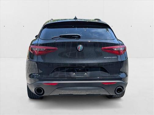 2020 Alfa Romeo Stelvio Base