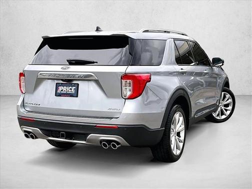 Iconic Silver Metallic 2022 Ford Explorer Platinum