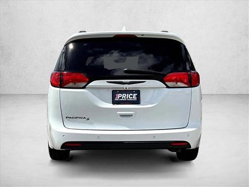 2020 Chrysler Pacifica Touring-L Plus