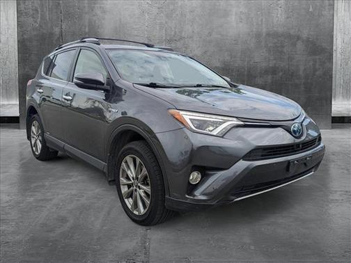 2018 Toyota RAV4 Hybrid SE