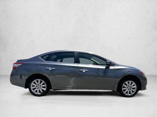 Gun Metallic 2015 Nissan Sentra SV