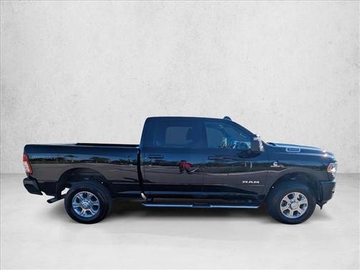 2024 RAM 3500 Big Horn Crew Cab 4x4 6'4' Box