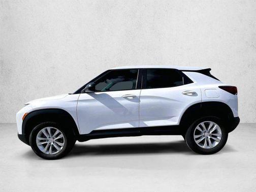 Summit White 2021 Chevrolet Trailblazer LS