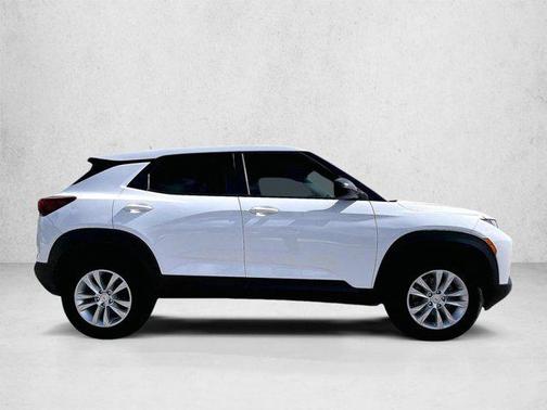 Summit White 2021 Chevrolet Trailblazer LS