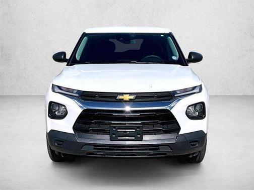 Summit White 2021 Chevrolet Trailblazer LS