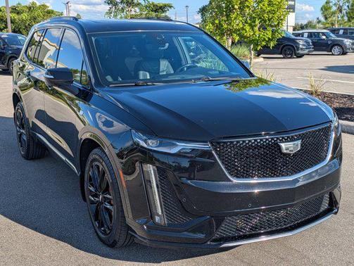 2022 Cadillac XT6 Sport AWD