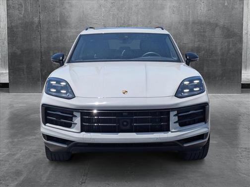 2024 Porsche Cayenne AWD