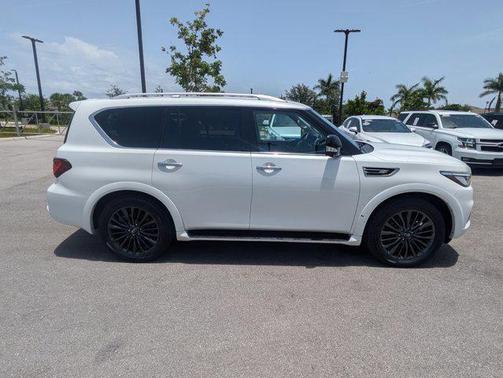 2022 INFINITI QX80 PREMIUM SELECT
