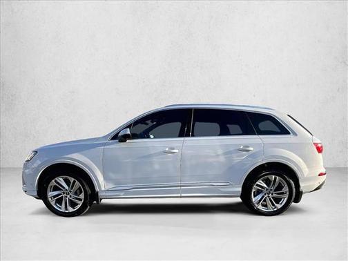 2023 Audi Q7 55 Premium
