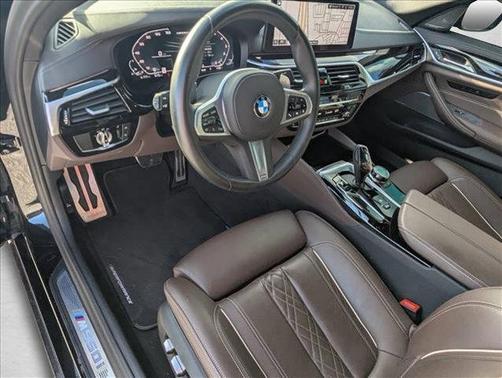 2023 BMW M550 i Xdrive