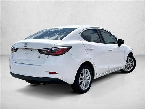 2017 Toyota Yaris iA Base