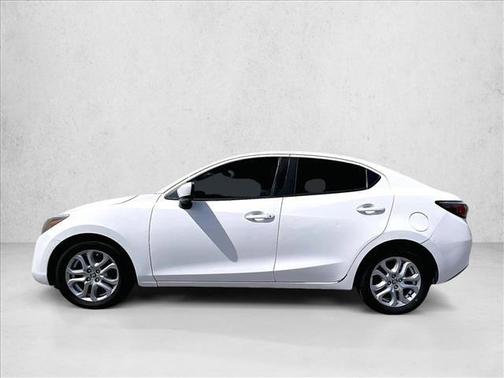 2017 Toyota Yaris iA Base