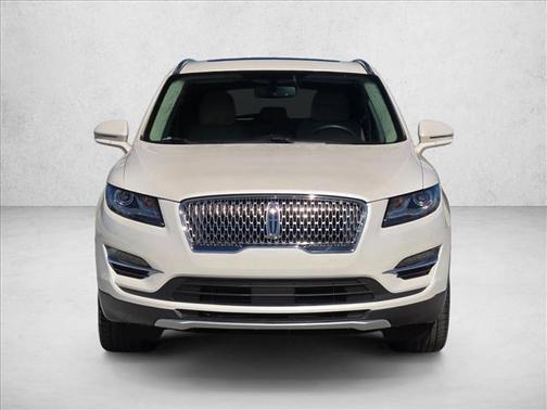 White Platinum Metallic Tri-Coat 2019 Lincoln MKC Reserve