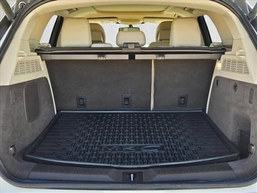 White Platinum Metallic Tri-Coat 2019 Lincoln MKC Reserve