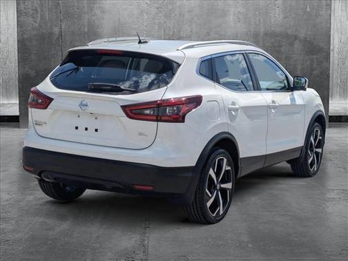 2020 Nissan Rogue Sport SL