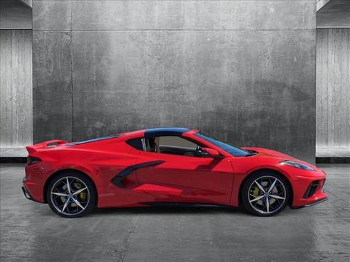 2020 Chevrolet Corvette Stingray w/2LT