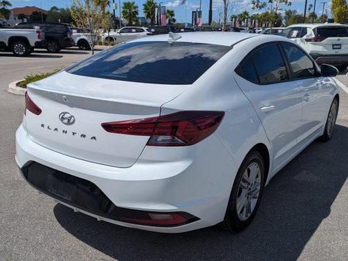 2020 Hyundai ELANTRA Value Edition