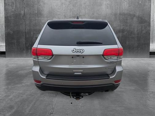 2018 Jeep Grand Cherokee Laredo E
