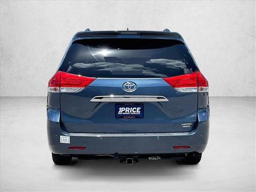 Shoreline Blue Pearl 2013 Toyota Sienna Limited