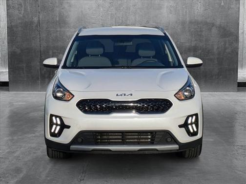 2022 Kia Niro LX