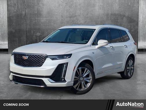 2022 Cadillac XT6 Premium Luxury FWD