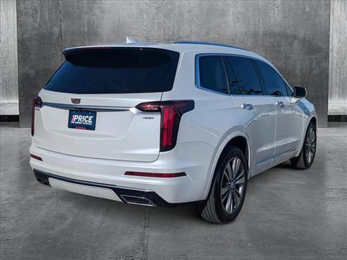 2022 Cadillac XT6 Premium Luxury FWD
